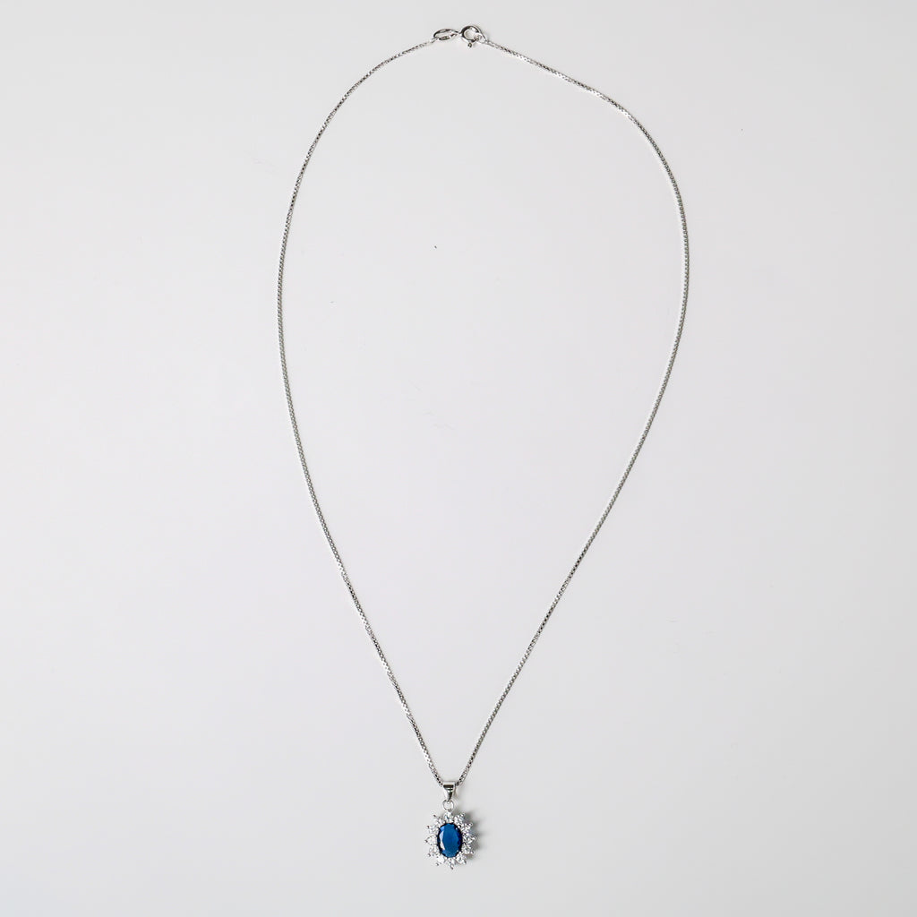 Collana completa con ciondolo zaffiro blu