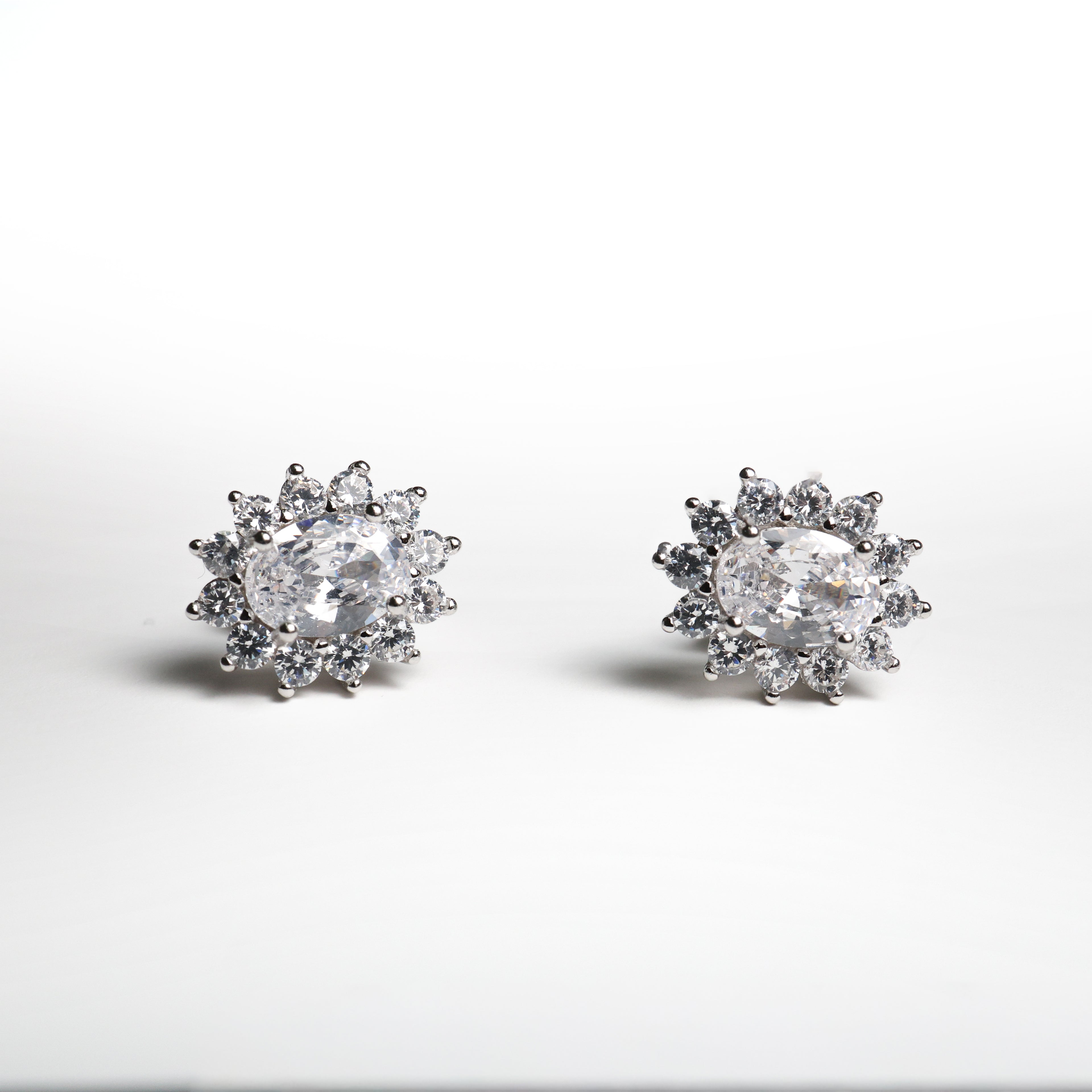 Orecchini in argento e pietra naturale