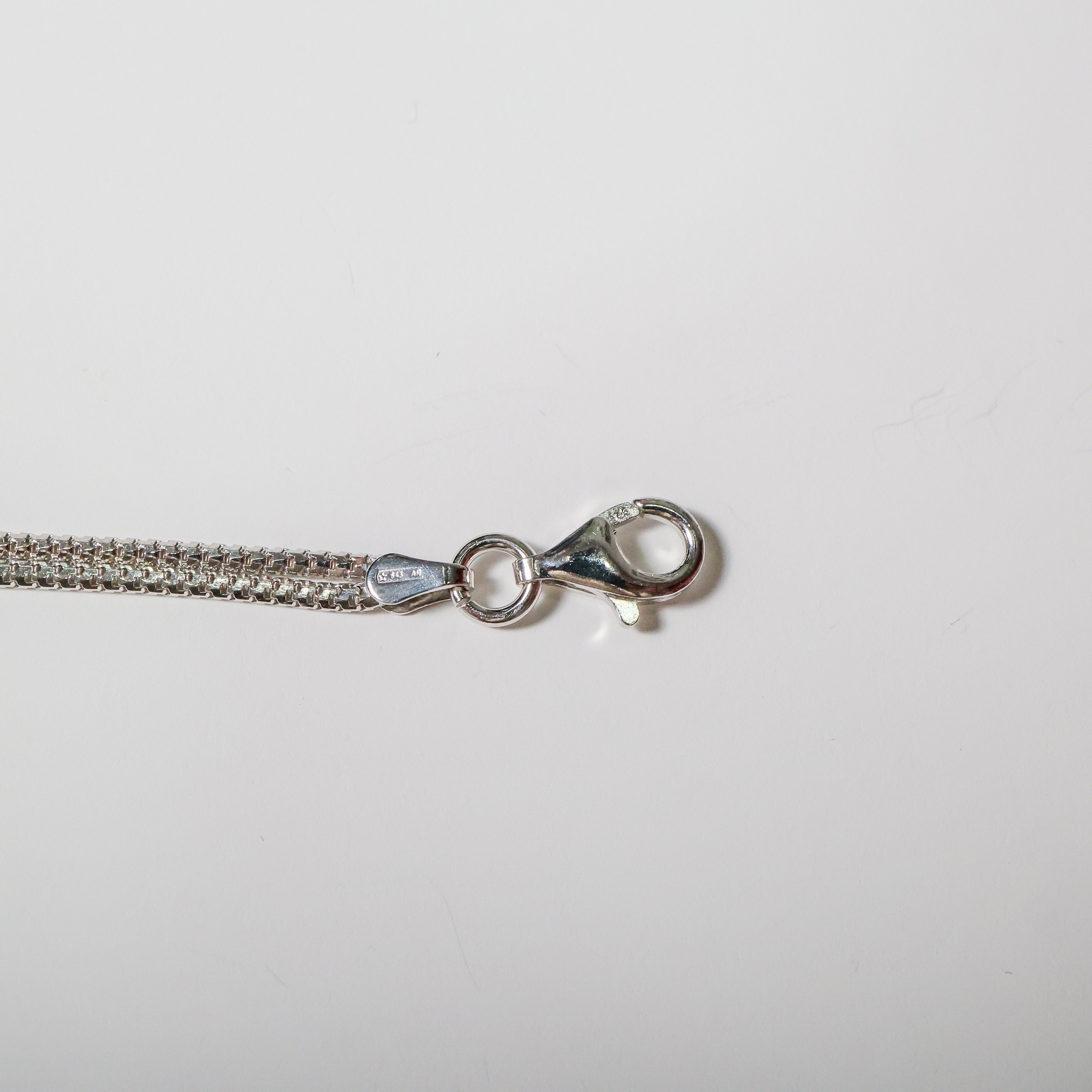 Bracciale nodo in argento con sfere