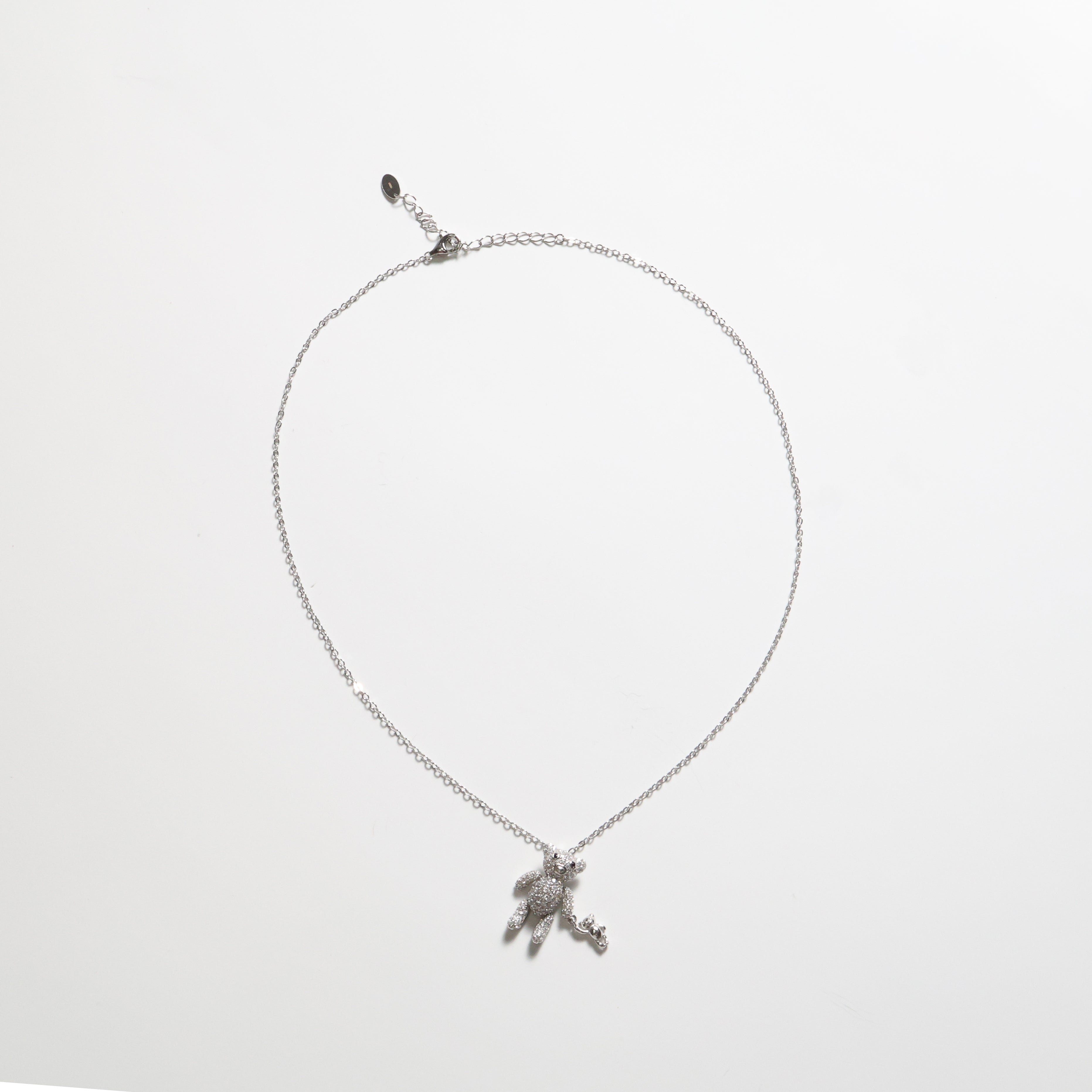 Collana in argento con orsetto