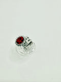 Anello con rubino rosso e zirconi in argento 925