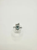 Anello acquamarina e zirconi anche sulla montatura in argento 925