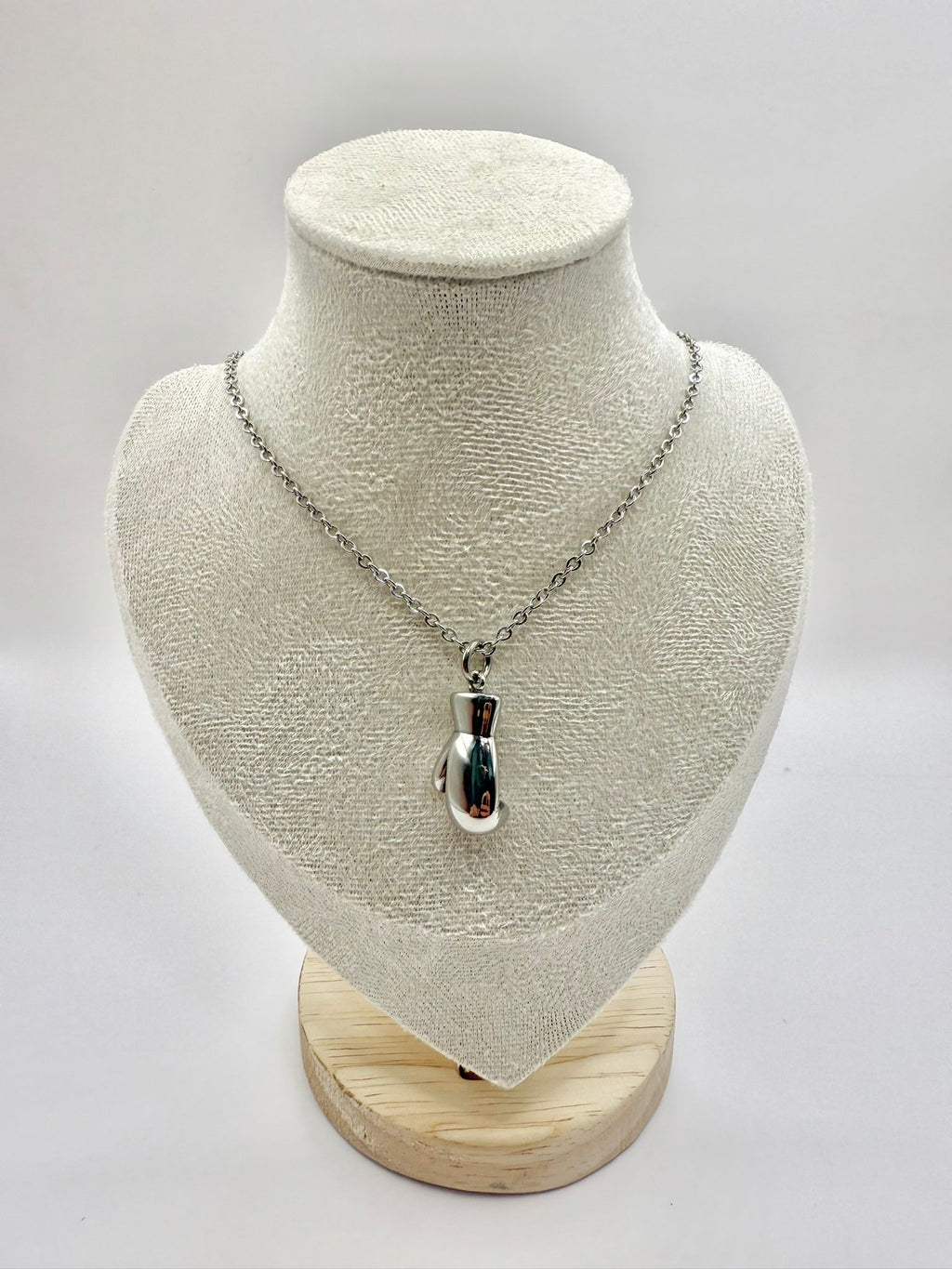Collana guantone box