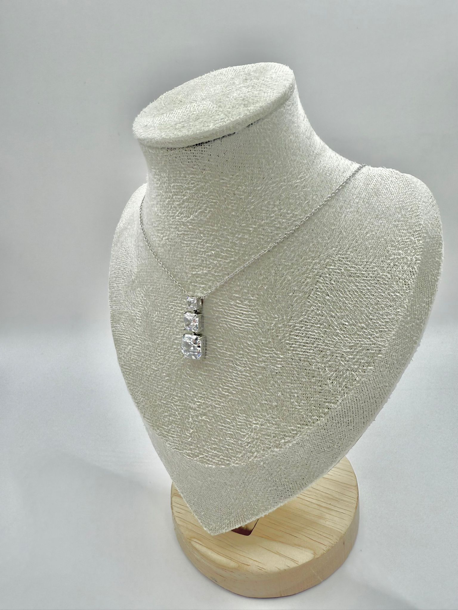 Collana completa con ciondolo trilogy