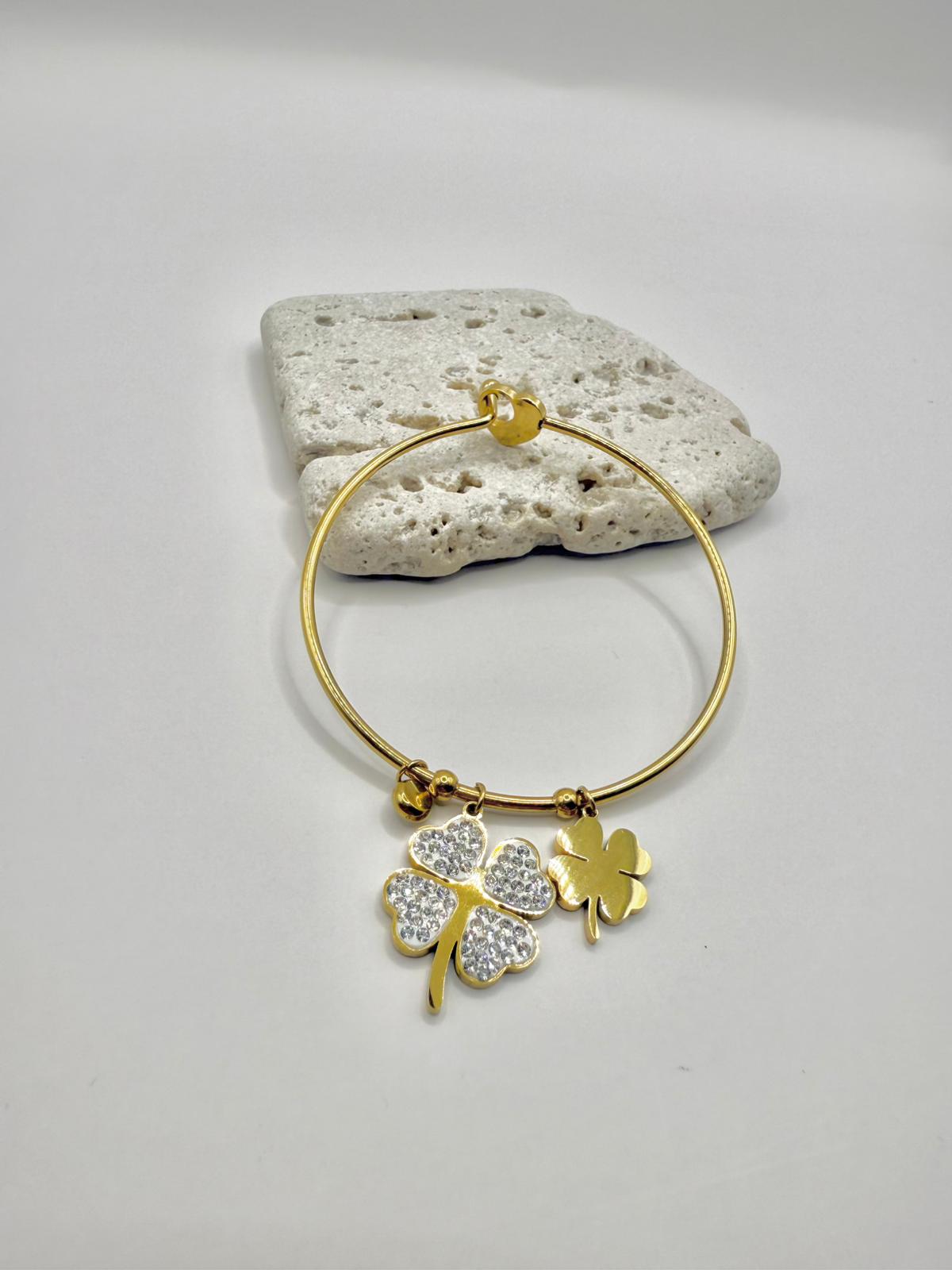 Bracciale con pendente quadrifoglio oro con zirconi