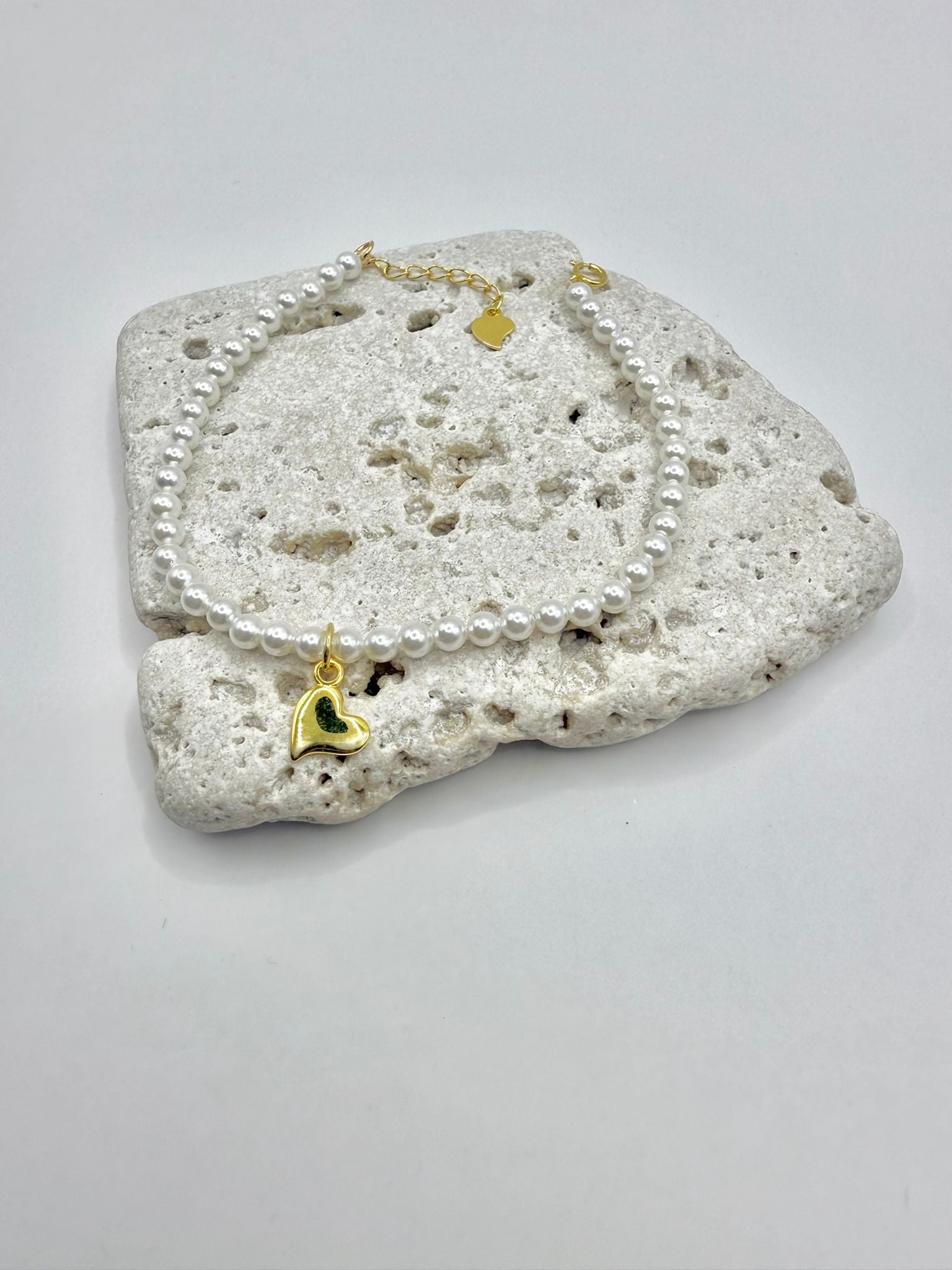 Bracciale perla con pendente cuore